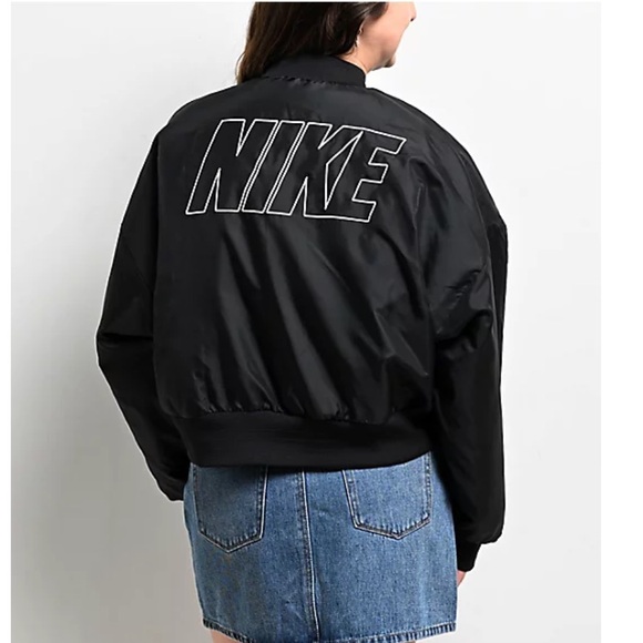 NWT NIKE FAUX FUR REVERSIBLE BOMBER JACKET SIZE LARGE BLACK - Picture 9 of 9